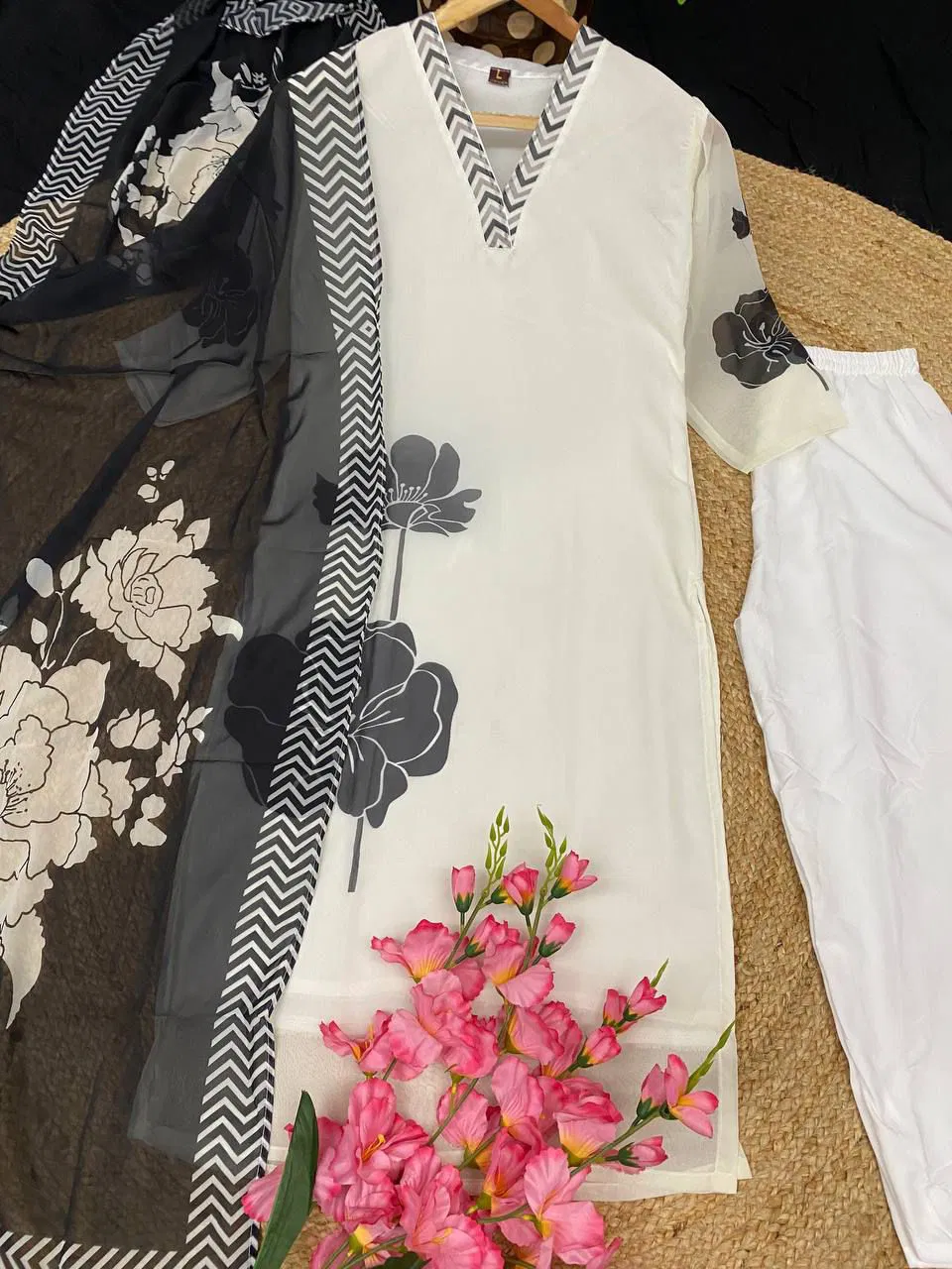 DC G75 Georgette Digital Printed Kurti With Bottom Dupatta Wholesale Shop In Surat